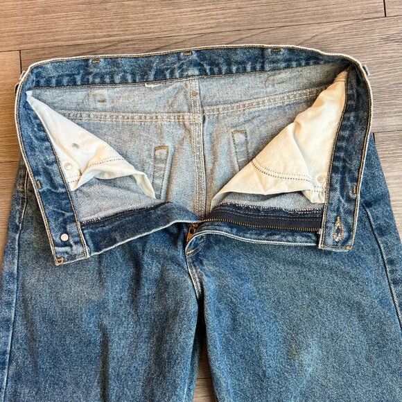 Y2K Carhartt Medium Wash Straight Leg Denim Jeans Leather Patch Size 32X32 - Picture 3 of 7